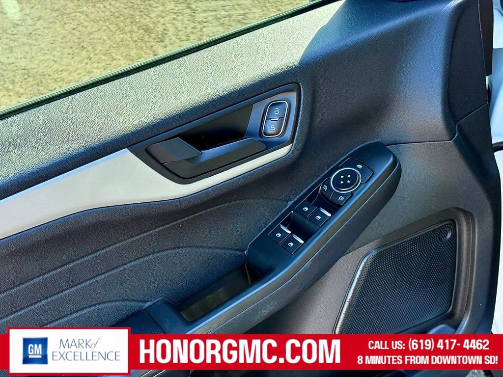 Used 2022 Ford Escape SE image 13