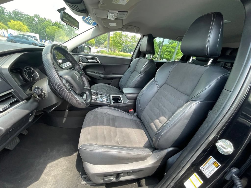 Used 2023 Mitsubishi Outlander SE FWD image 25