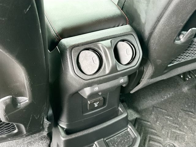 Used 2024 Jeep Wrangler Unlimited Rubicon AWD/4WD image 26