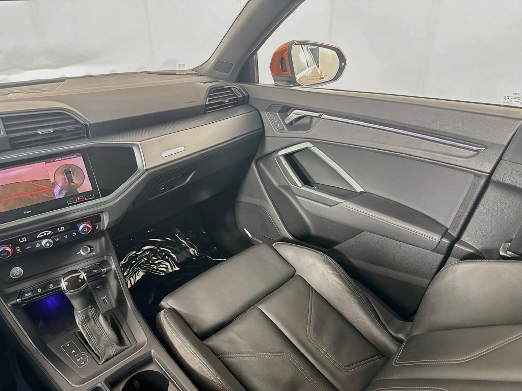 Used 2019 Audi Q3 2.0T Prestige w/ Prestige Package AWD/4WD image 28