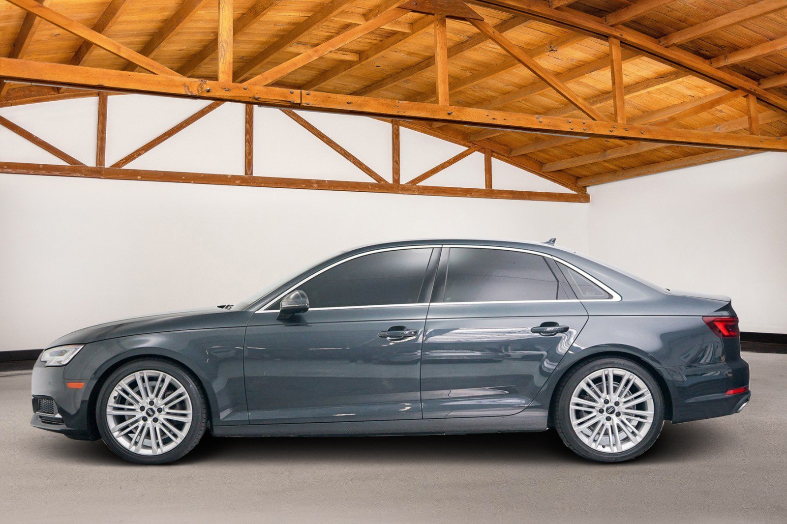 Used 2019 Audi A4 2.0T Premium Plus FWD image 2