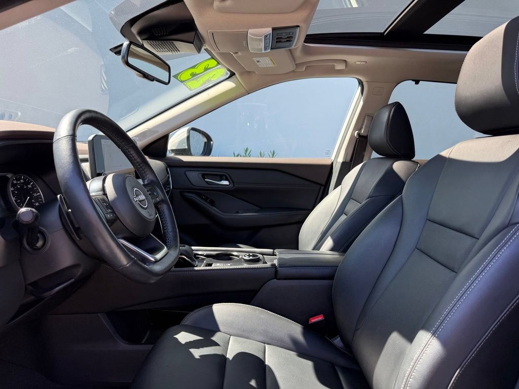 Certified 2023 Nissan Rogue SL w/ SL Premium Package AWD/4WD image 13