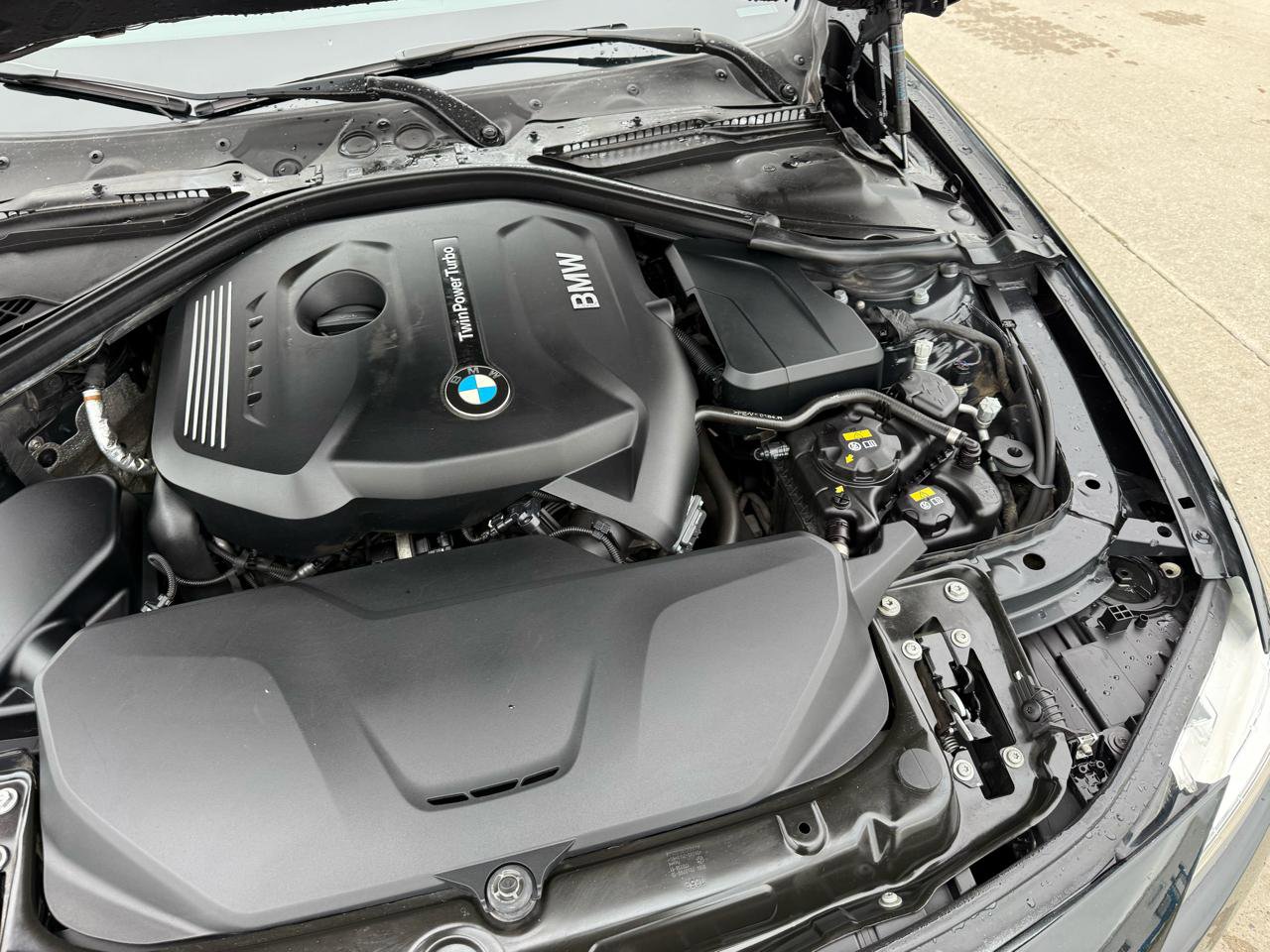 Used 2018 BMW 330i xDrive Sedan w/ Convenience Package image 34