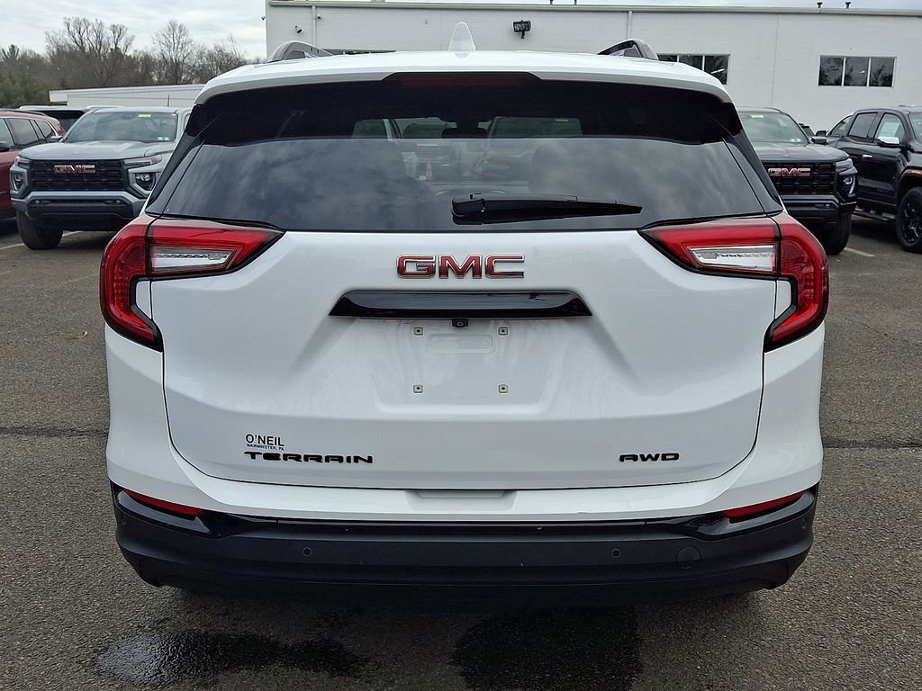 Certified 2022 GMC Terrain SLT w/ Infotainment Package II image 5