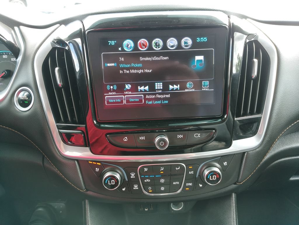 Used 2019 Chevrolet Traverse Premier FWD image 3