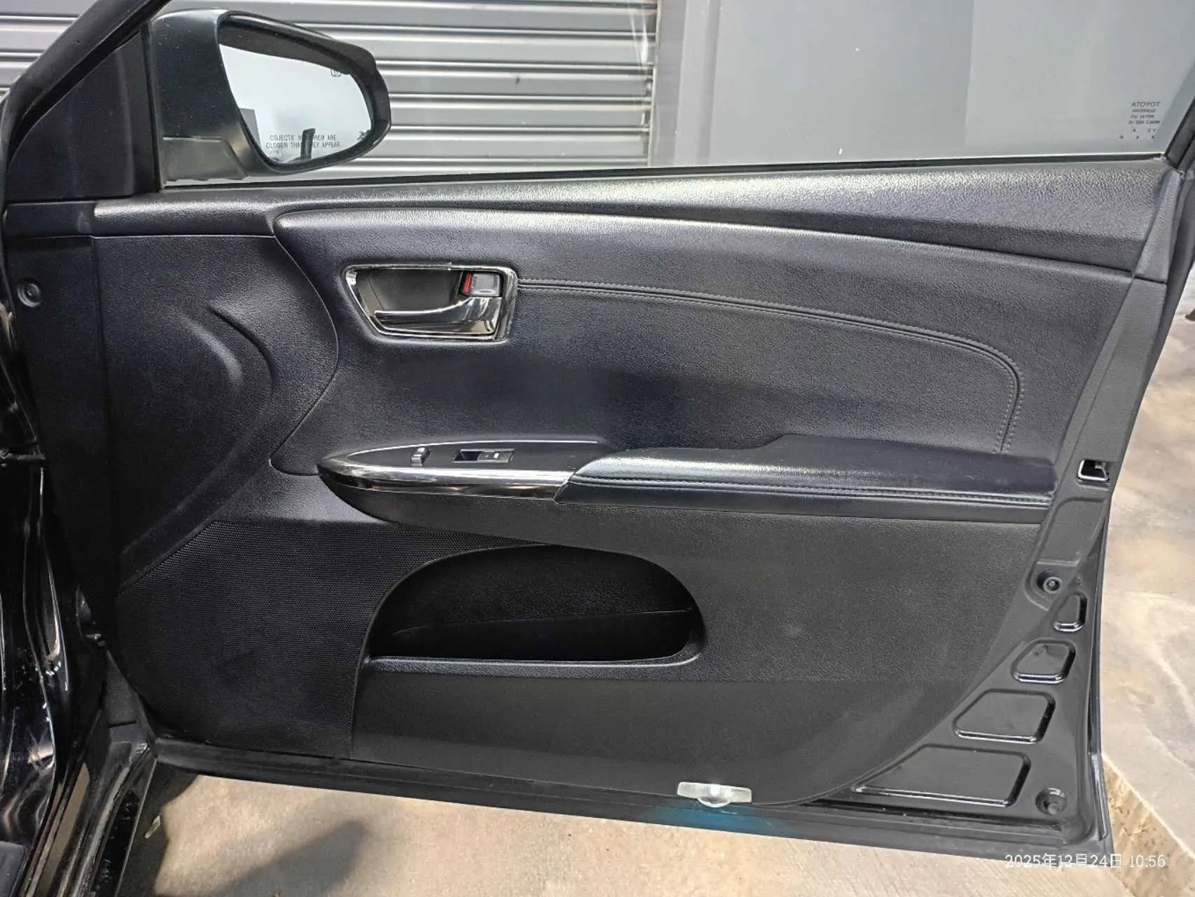 Used 2015 Toyota Avalon XLE image 21