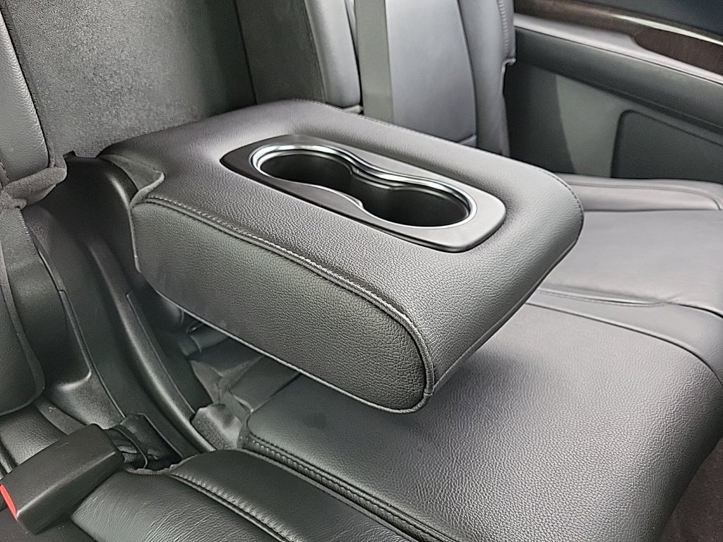 Used 2020 Acura MDX FWD image 18
