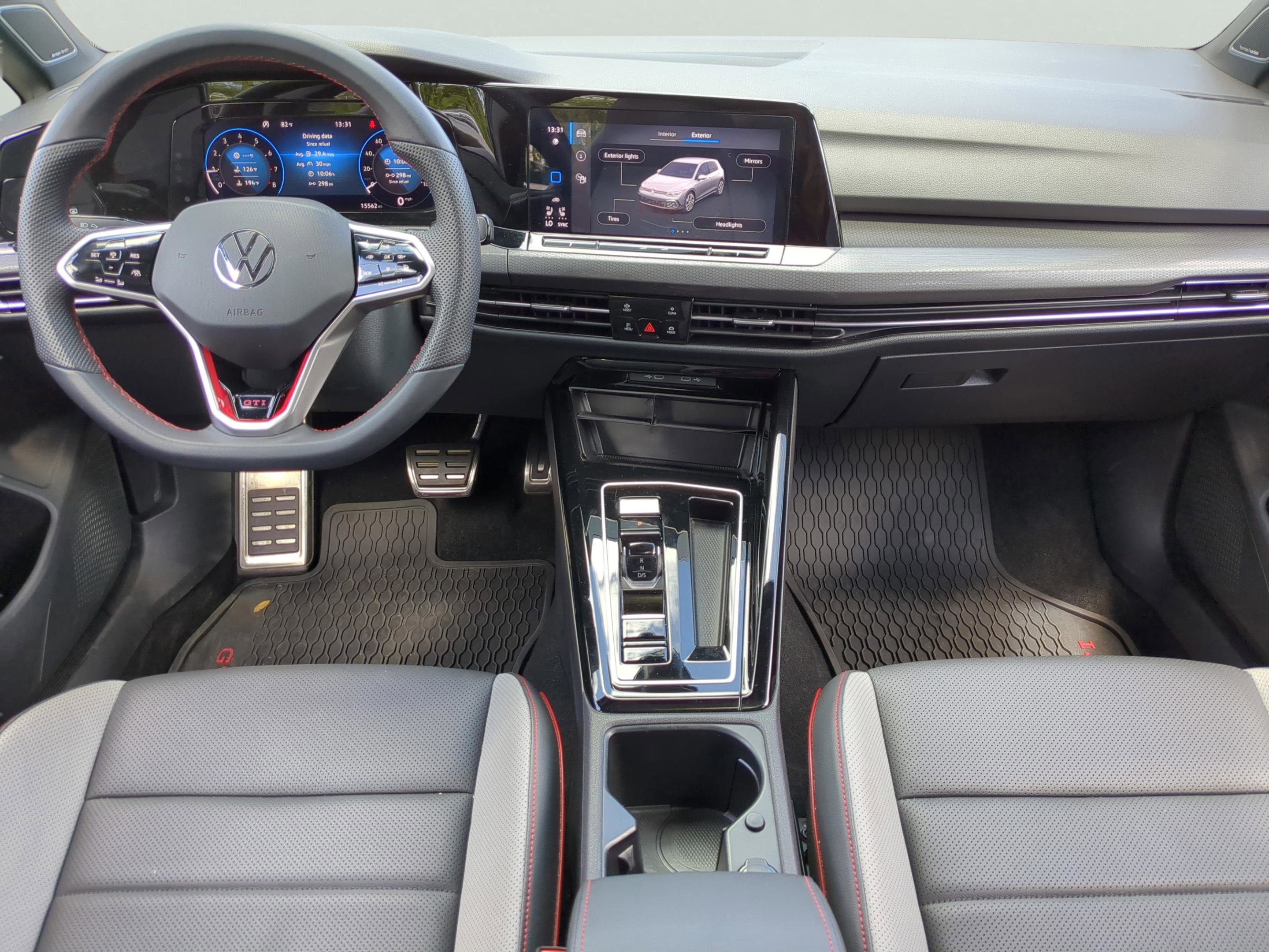 Used 2023 Volkswagen GTI Autobahn image 8