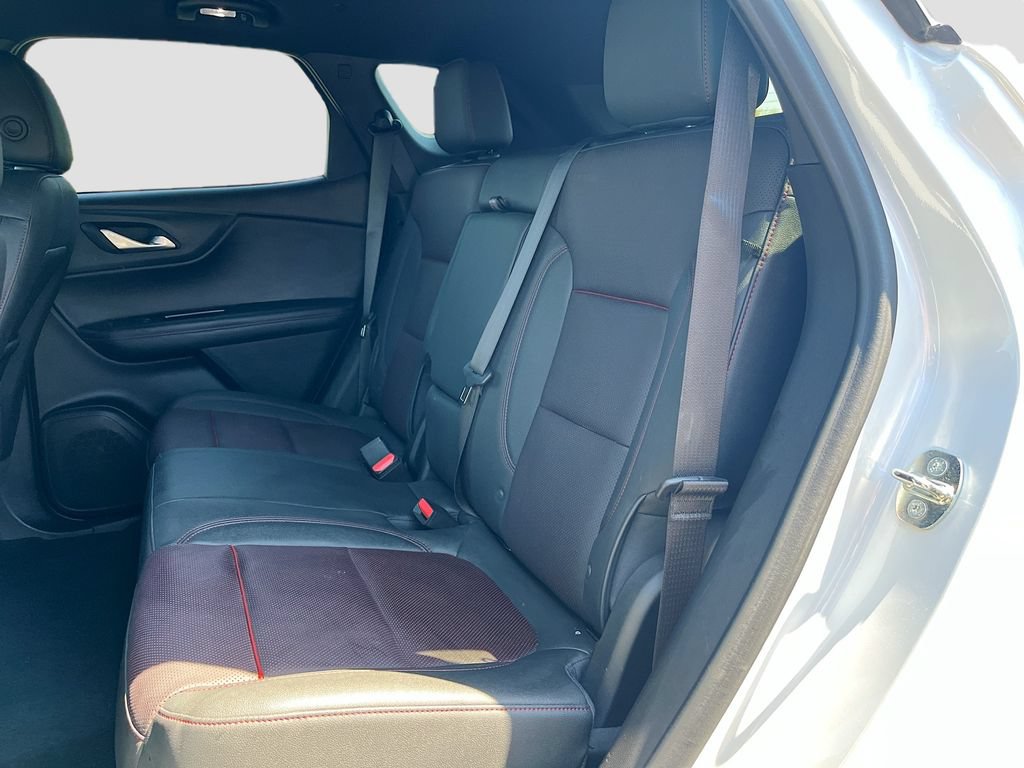 Used 2022 Chevrolet Blazer RS w/ Enhanced Convenience Package FWD image 25