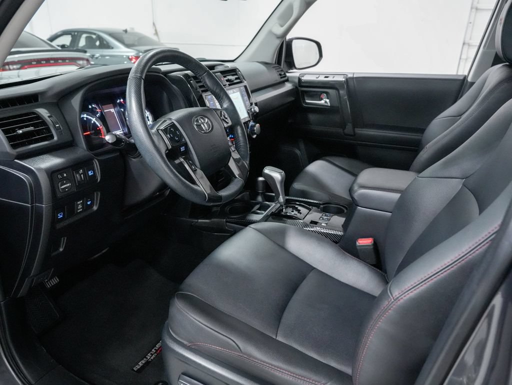 Used 2023 Toyota 4Runner TRD Off-Road Premium w/ Off Road Premium Plus Package AWD/4WD image 10