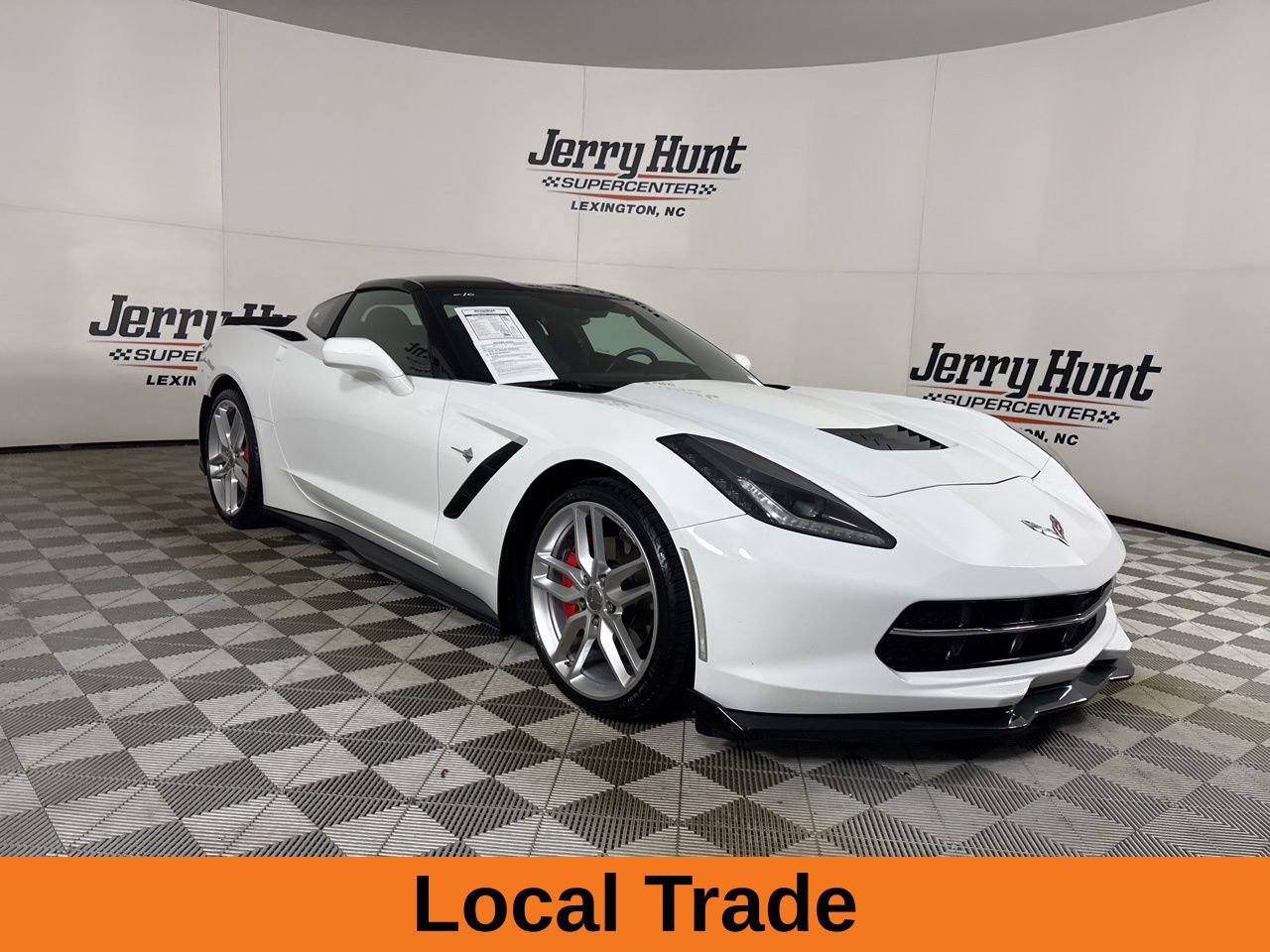 Used 2019 Chevrolet Corvette Stingray Coupe w/ 1LT image 5