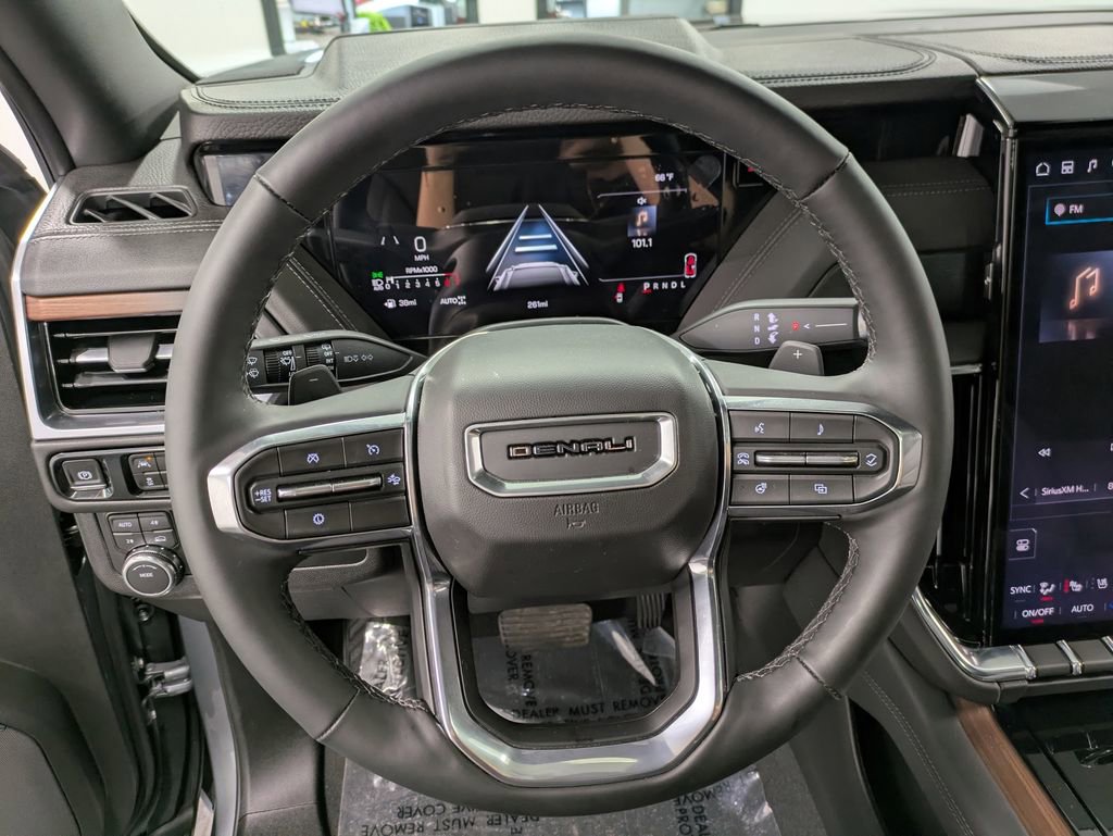 Used 2026 GMC Yukon Denali w/ Sun & Power Step Package AWD/4WD image 19