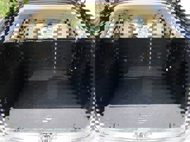 Used 2024 Ford Edge SEL w/ Convenience Package image 8