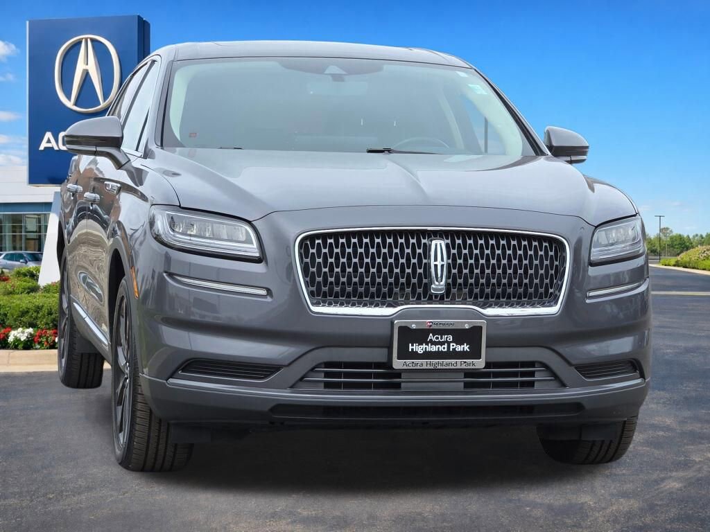 Used 2021 Lincoln Nautilus Reserve w/ Monochromatic Package image 6