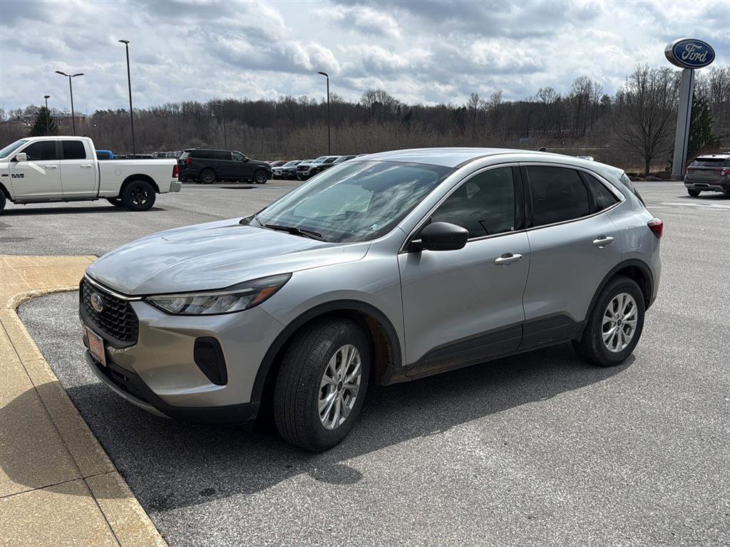 Certified 2023 Ford Escape Active image 1