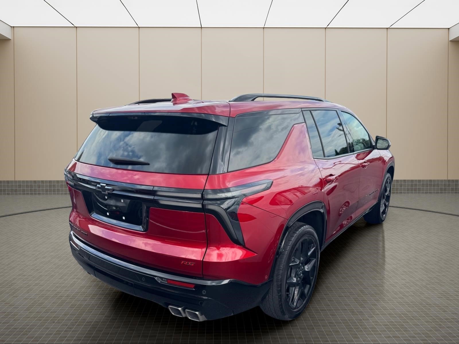 Used 2024 Chevrolet Traverse RS AWD/4WD image 15