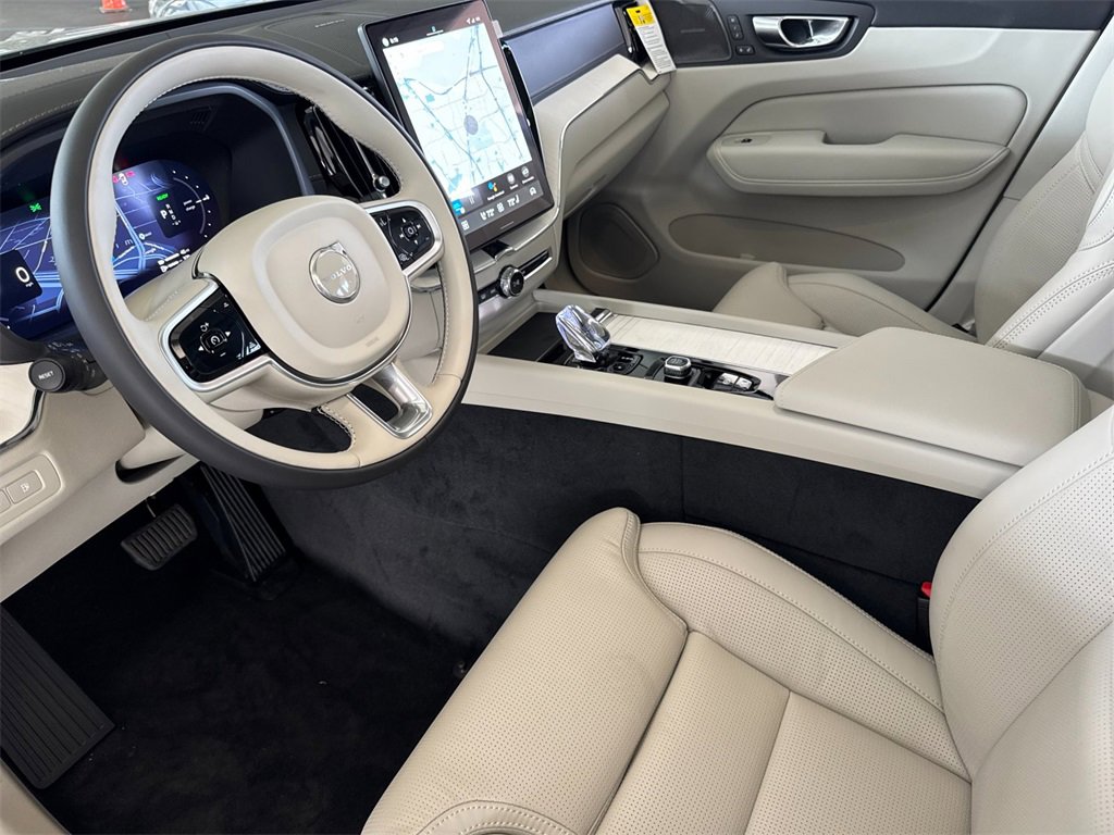 New 2026 Volvo XC60 T8 Ultra w/ Protection Package Premier image 9
