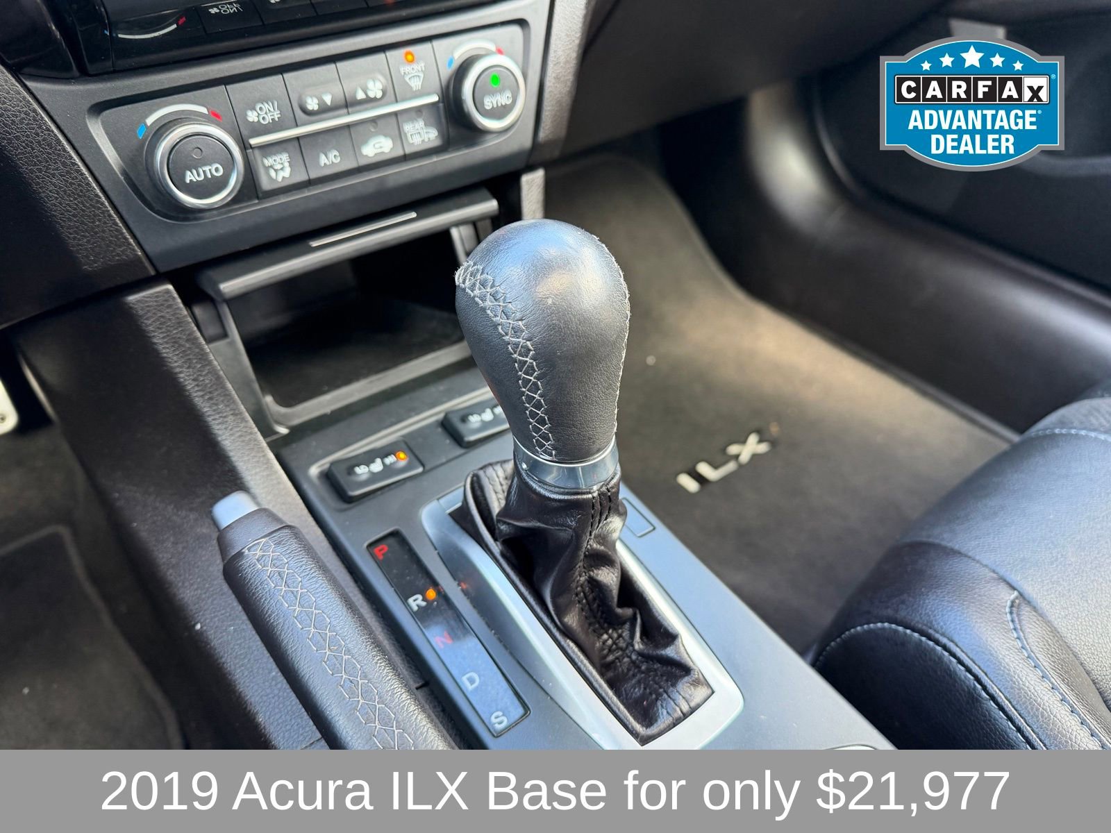 Used 2019 Acura ILX FWD image 12