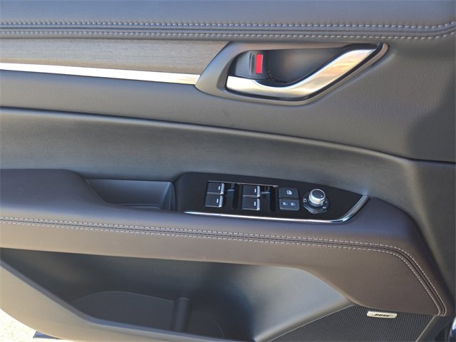 New 2025 MAZDA CX-5 Signature image 10