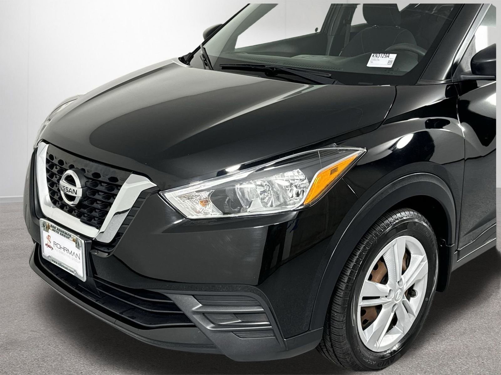 Used 2020 Nissan Kicks S image 29