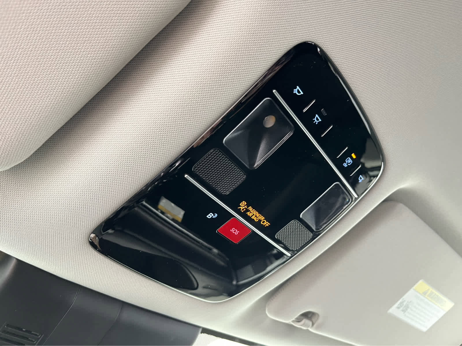 New 2026 Hyundai Santa Fe SE image 17