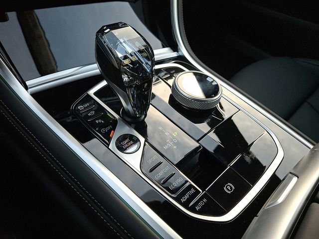 New 2026 BMW 840i xDrive Coupe w/ M Sport Professional Package AWD/4WD image 12