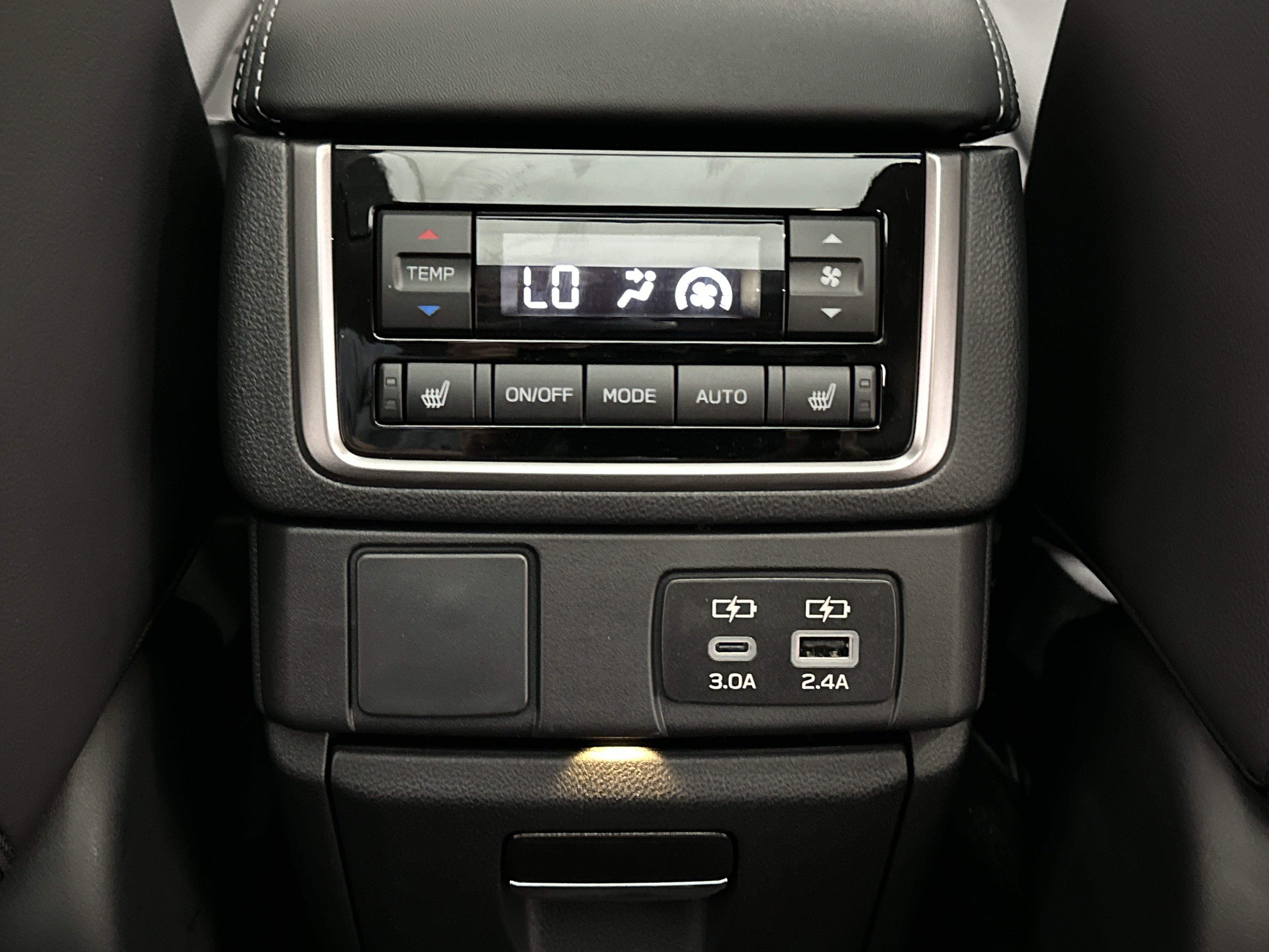 New 2027 Subaru Ascent Limited AWD/4WD image 25