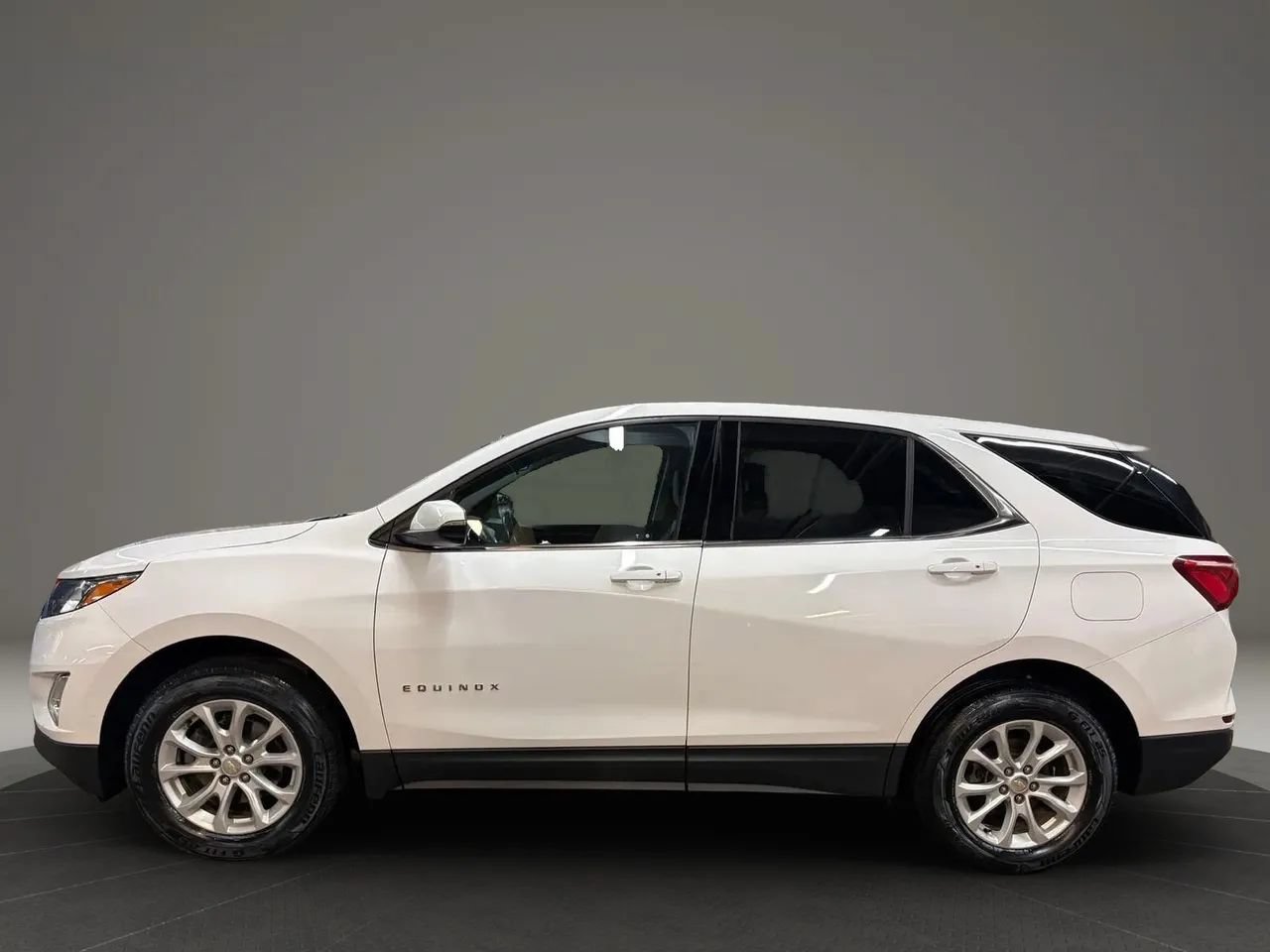 Used 2019 Chevrolet Equinox LT AWD/4WD image 5