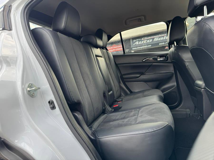 Used 2024 Mitsubishi Eclipse Cross SE image 24