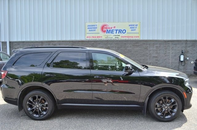 Used 2023 Dodge Durango GT w/ Blacktop Package AWD/4WD image 9