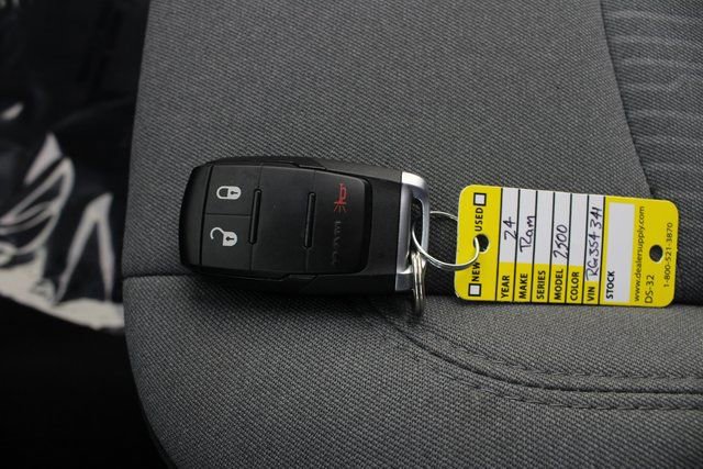 Used 2024 RAM 2500 Big Horn w/ Bed Utility Group image 7