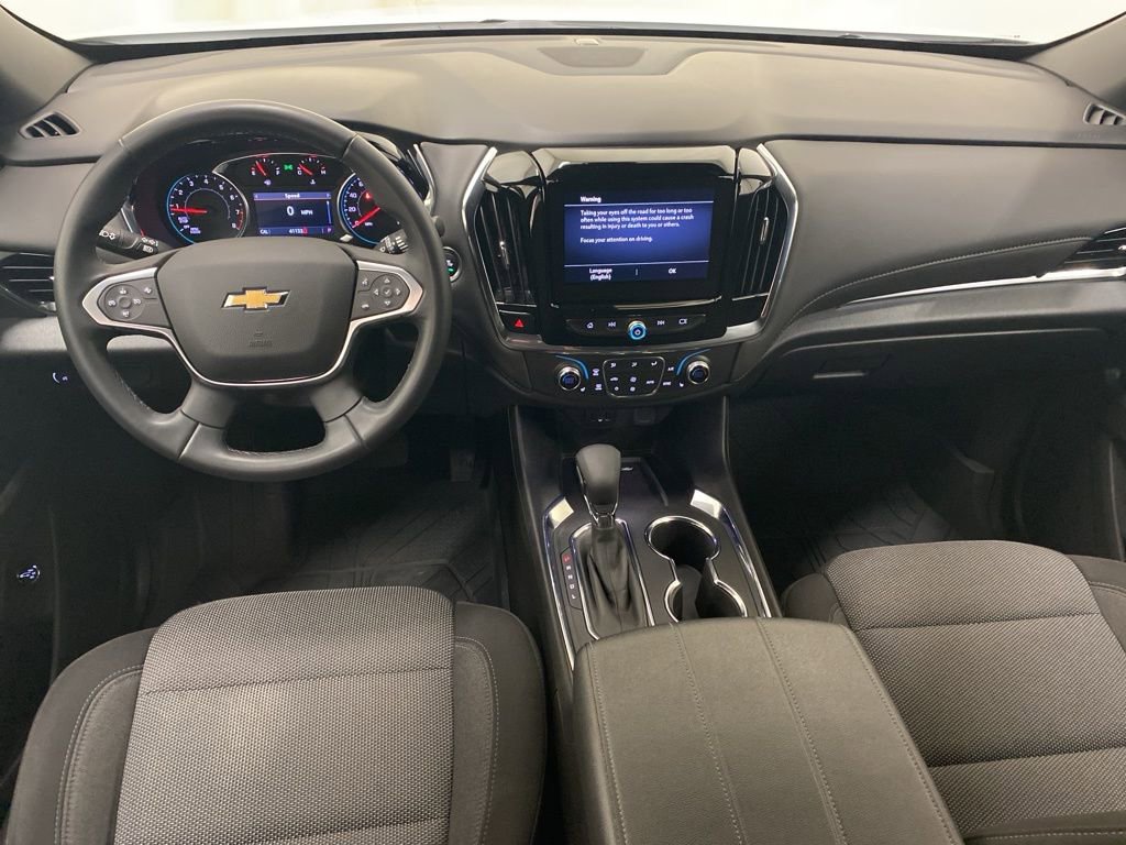 Used 2023 Chevrolet Traverse LT image 23