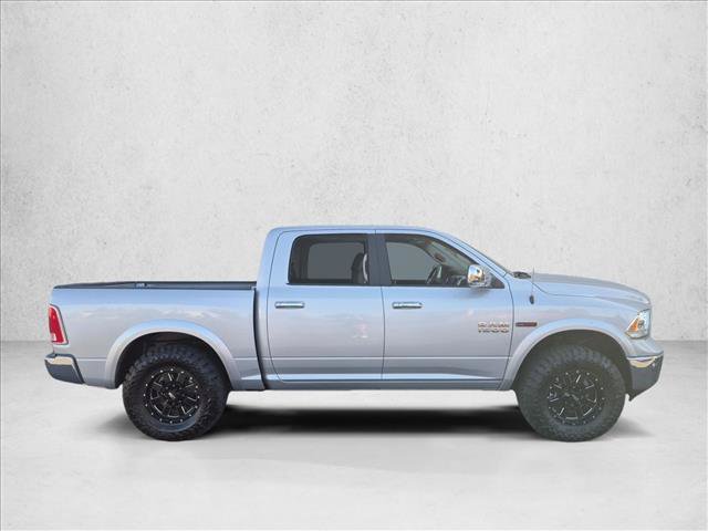 Used 2017 RAM 1500 Laramie w/ Convenience Group AWD/4WD image 4