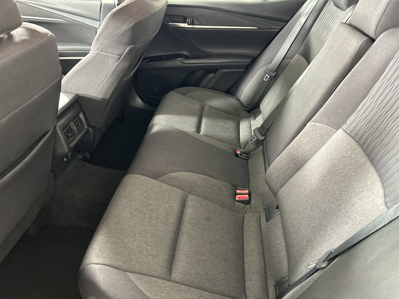 Used 2025 Toyota Camry LE w/ Convenience Package FWD image 24