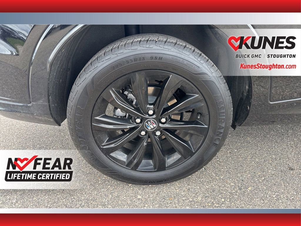 Used 2025 Buick Envista Sport Touring w/ Convenience I Package FWD image 14