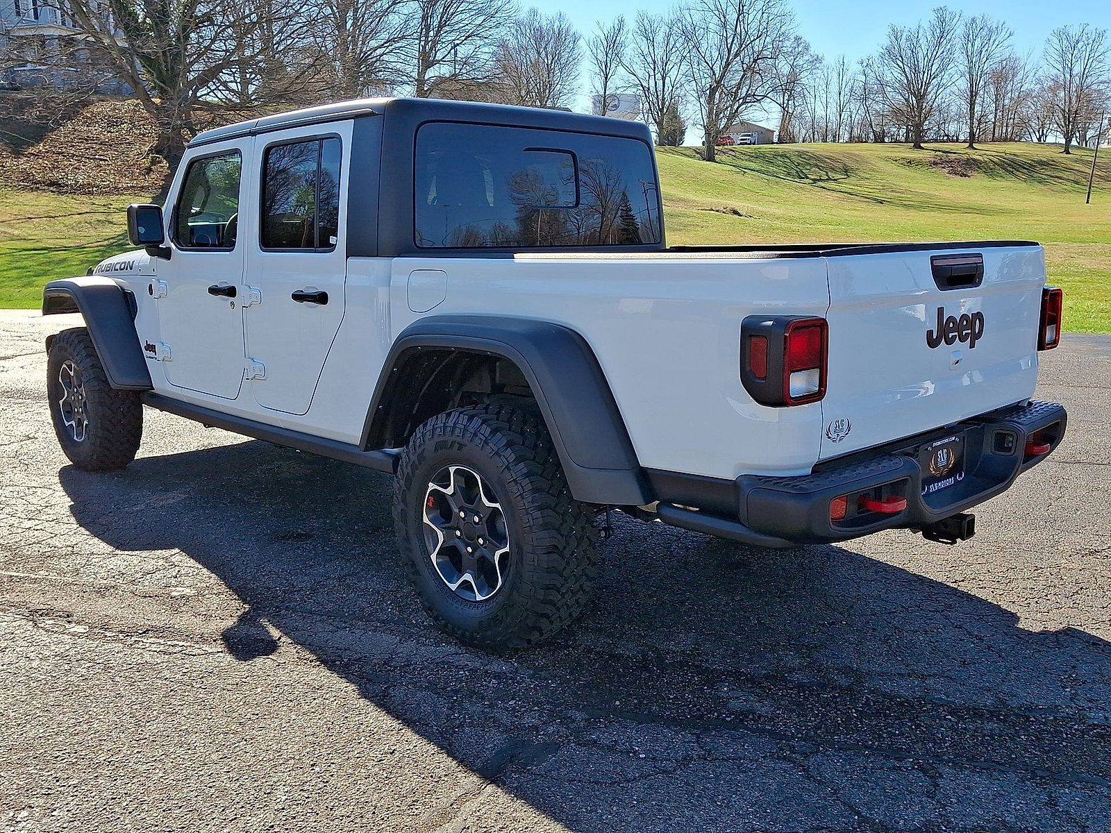 New 2023 Jeep Gladiator Rubicon w/ LED Lighting Group AWD/4WD image 17