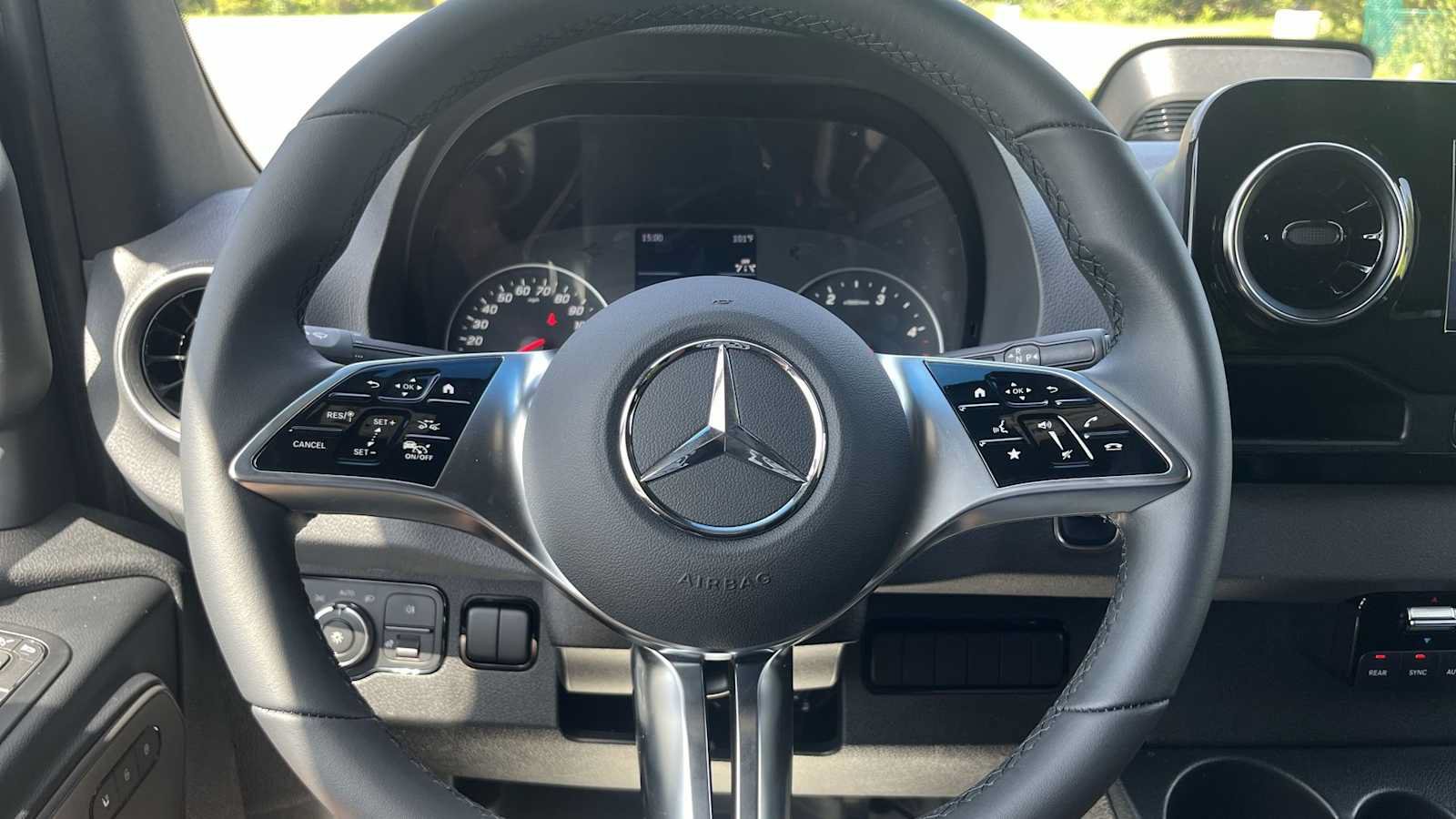 New 2026 Mercedes-Benz Sprinter 2500 image 32