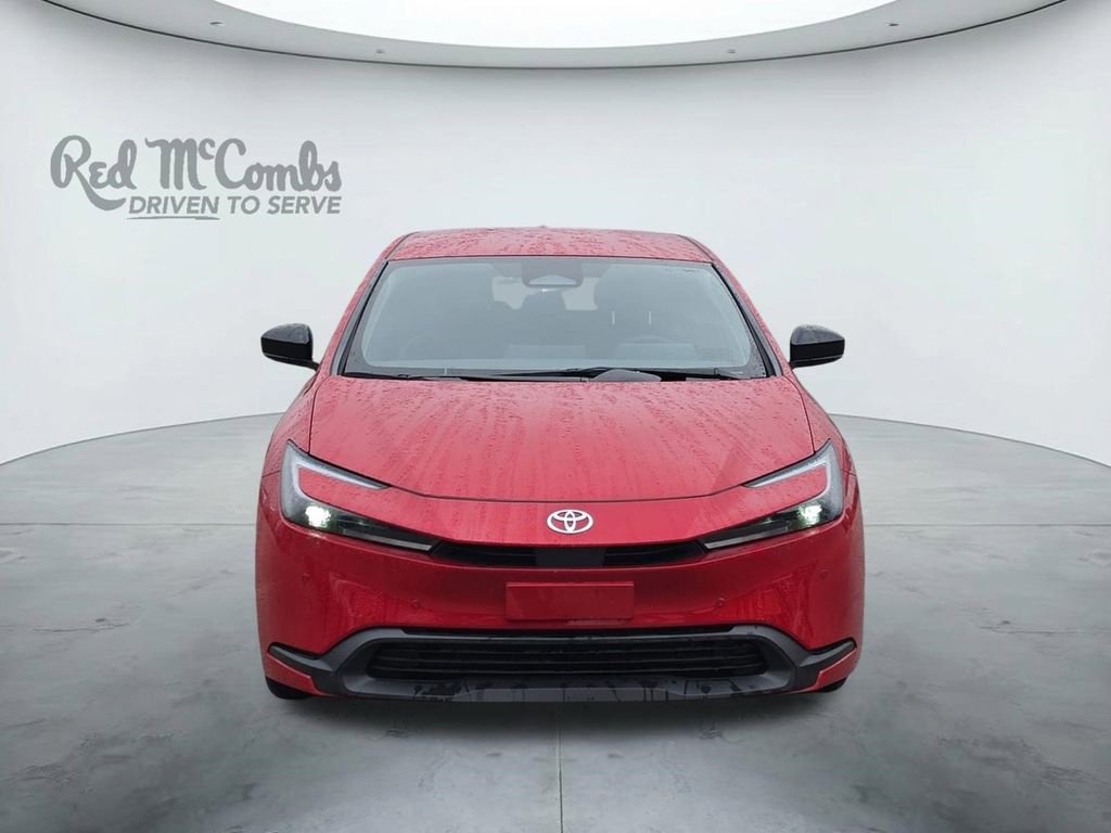 Used 2025 Toyota Prius LE FWD image 8