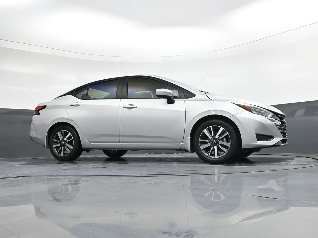 Used 2025 Nissan Versa SV w/ Trunk Package image 24