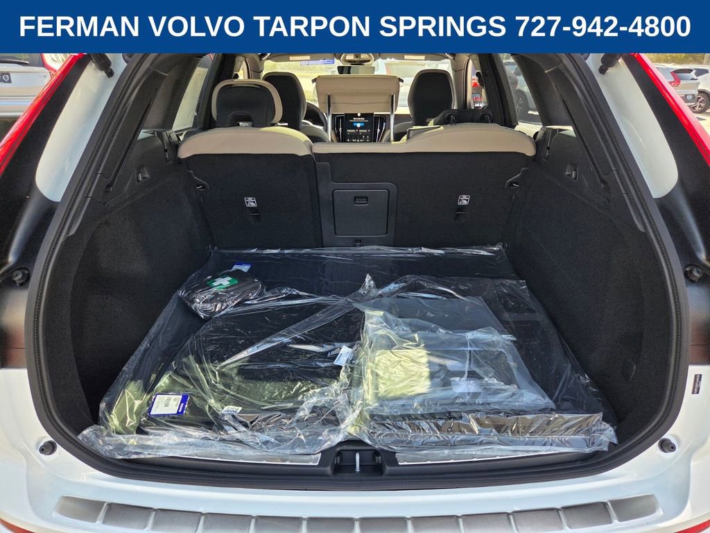 New 2026 Volvo XC60 B5 Plus w/ Protection Package Premier image 17