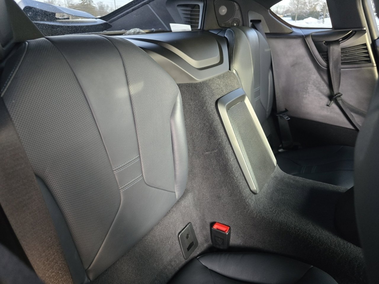 Used 2016 BMW i8 image 23