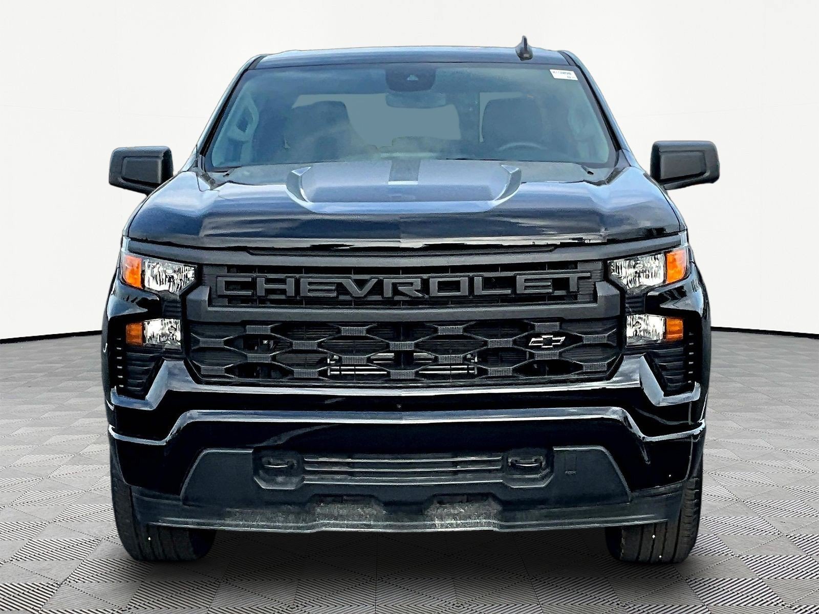 New 2026 Chevrolet Silverado 1500 Custom w/ Rally Edition AWD/4WD image 2