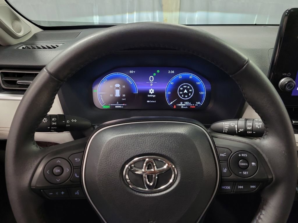 Used 2024 Toyota RAV4 Limited AWD/4WD image 15