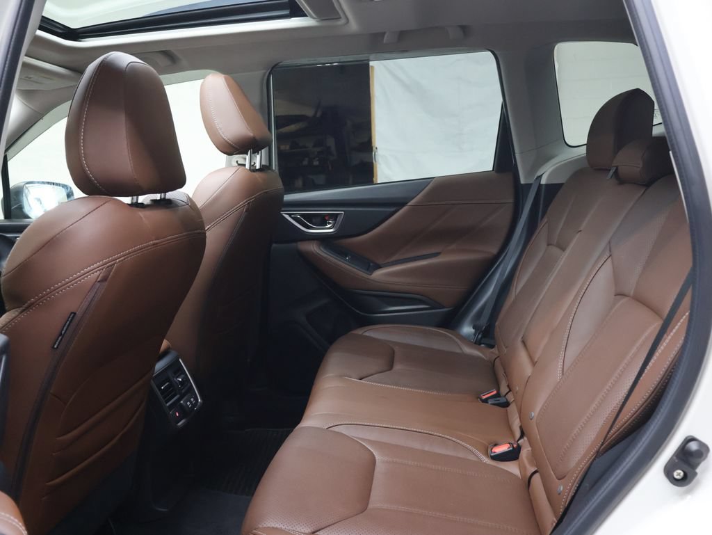 Used 2020 Subaru Forester Touring AWD/4WD image 14
