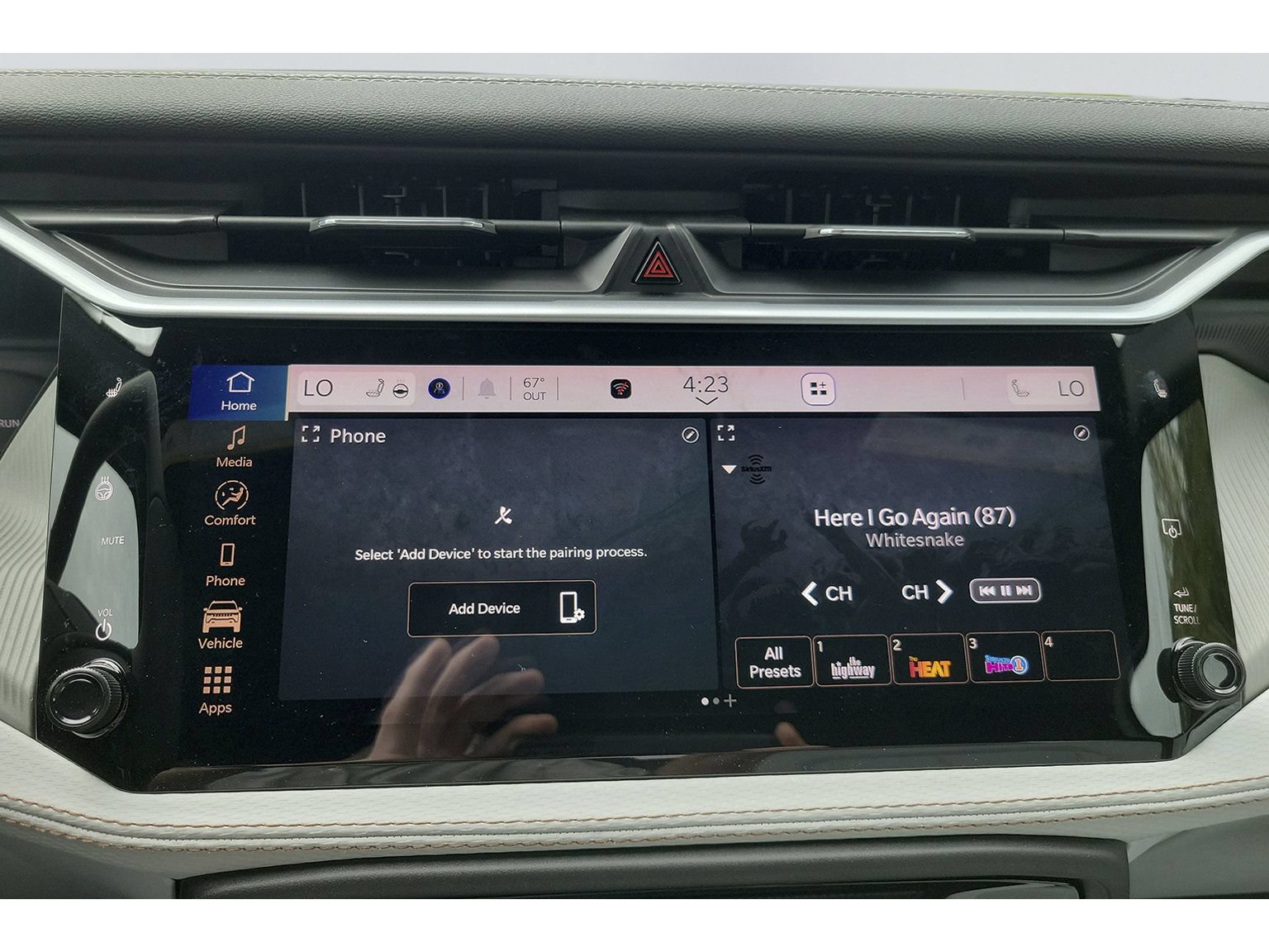 New 2026 Jeep Cherokee Limited AWD/4WD image 16