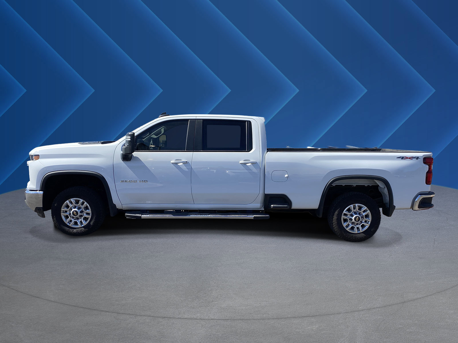 Used 2025 Chevrolet Silverado 2500 LT w/ Safety Package AWD/4WD image 6