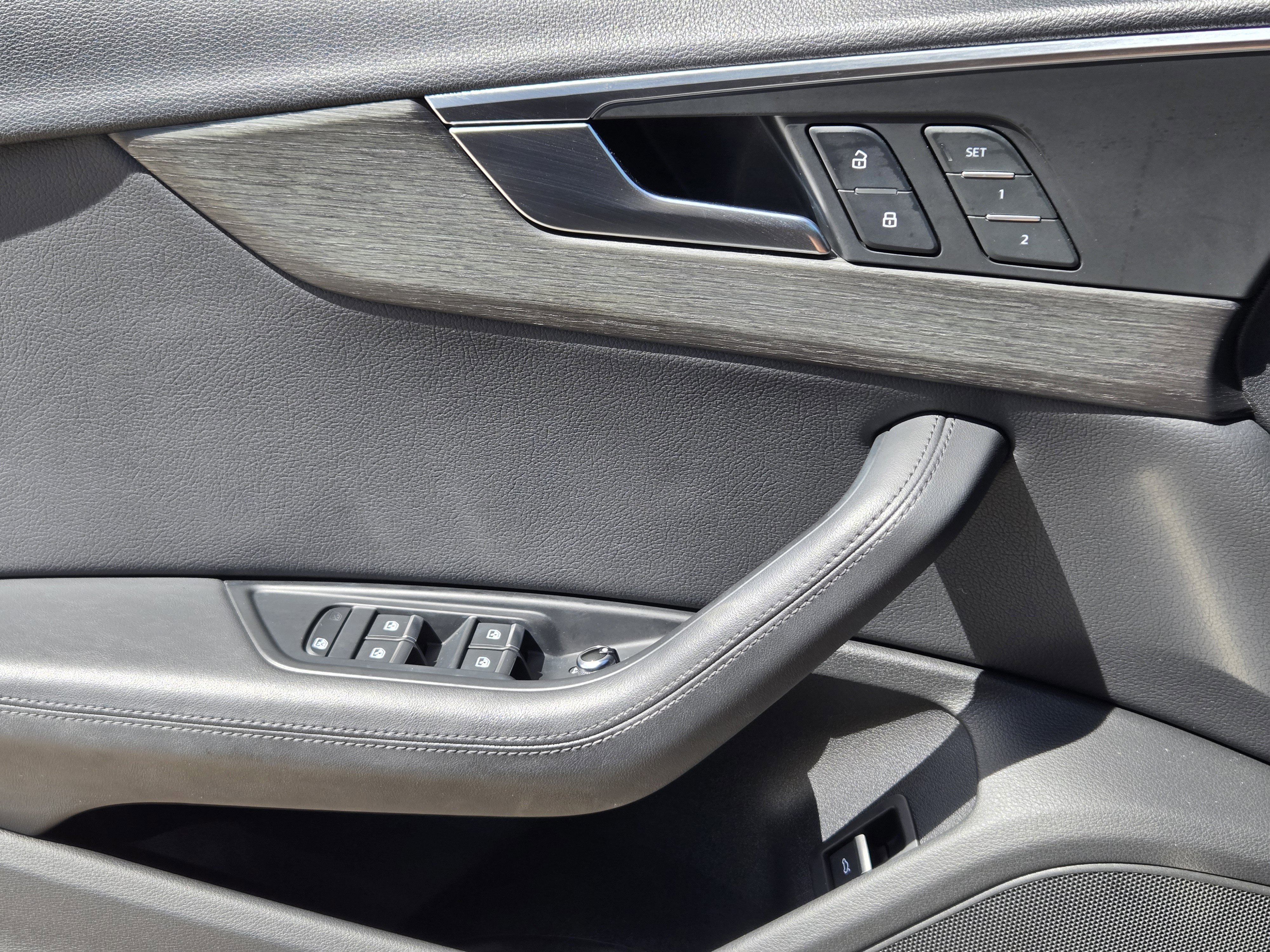 Used 2019 Audi A4 2.0T Premium Plus w/ Premium Plus Package image 31