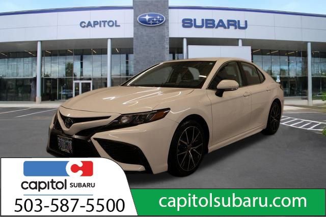 Used 2021 Toyota Camry SE w/ Cold Weather Package