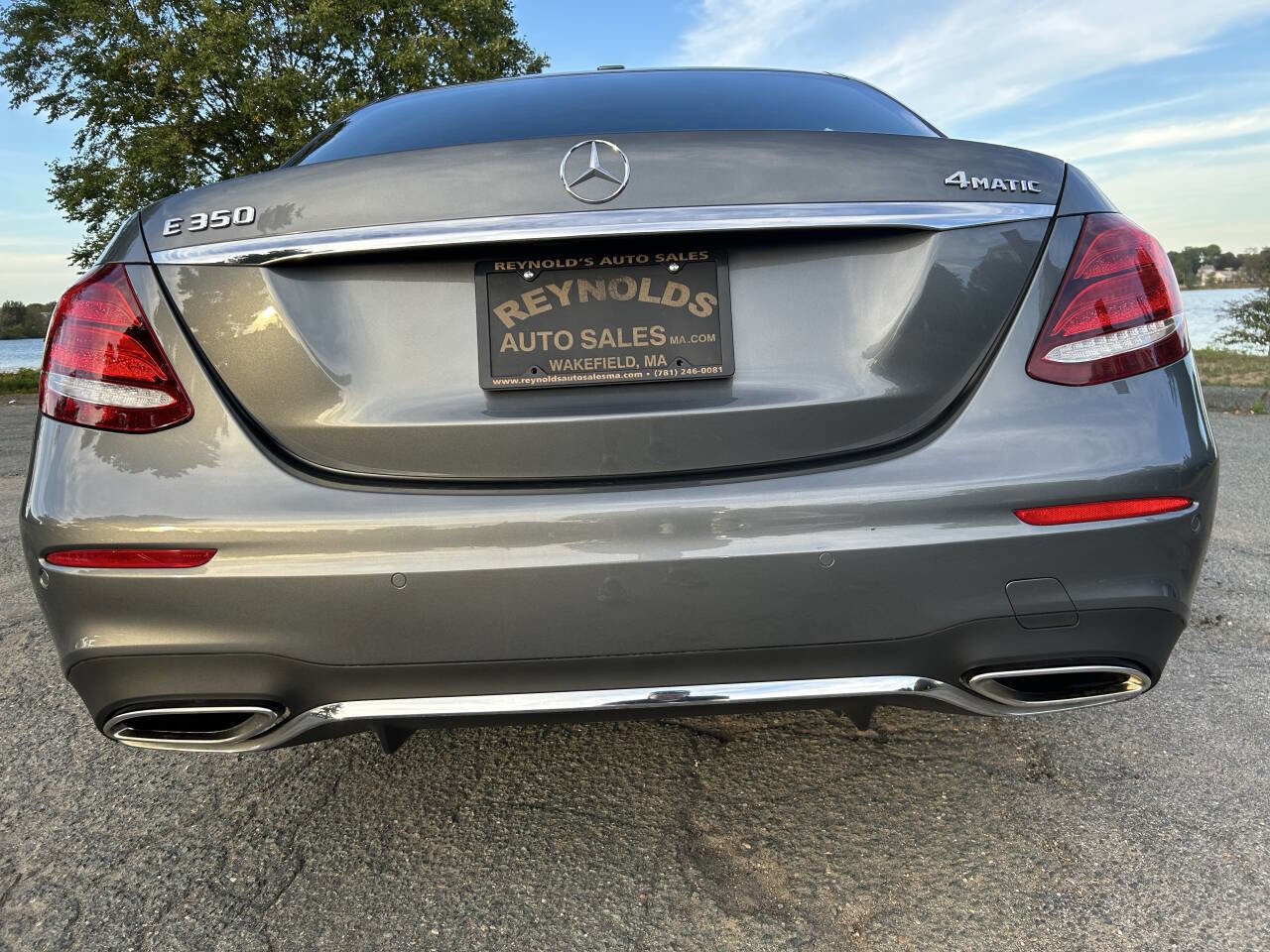 Used 2020 Mercedes-Benz E 350 4MATIC Sedan w/ Parking Assistance Package image 18