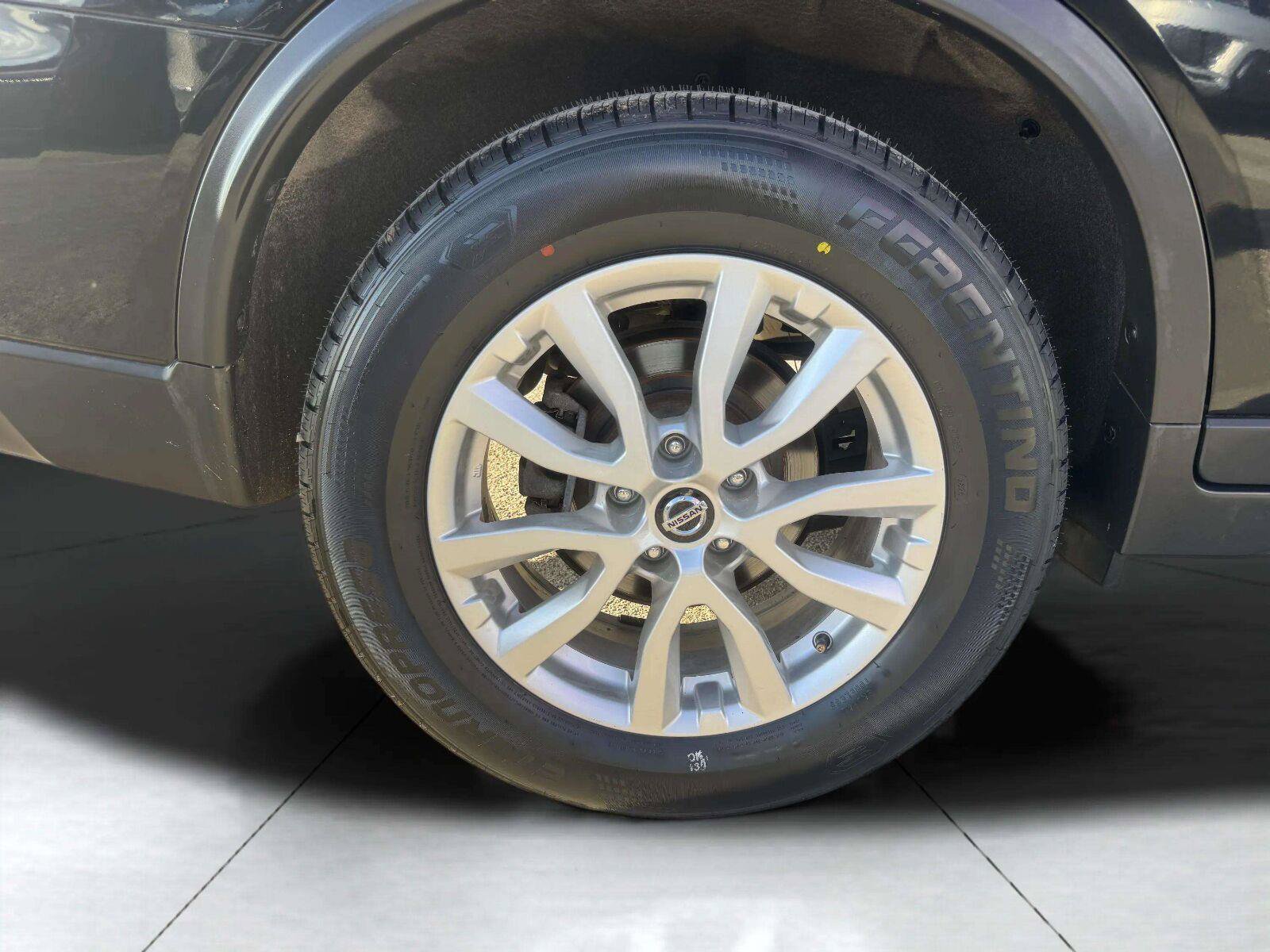 Used 2019 Nissan Rogue SV FWD image 49